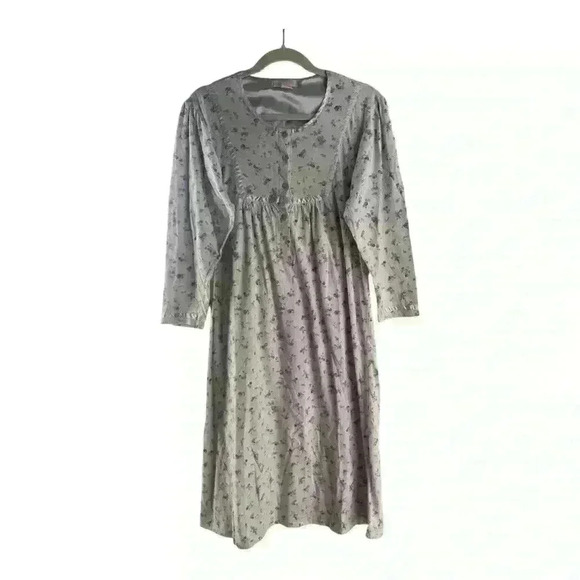 Vintage OF THE MOMENT Nightgown Floral Cottagecore Country Modest Size Small - Picture 3 of 10